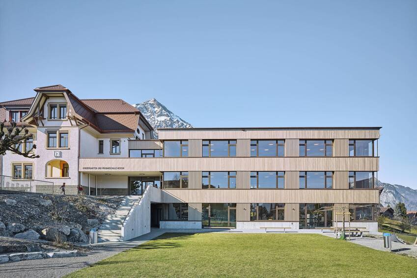 Extension to primary school building
