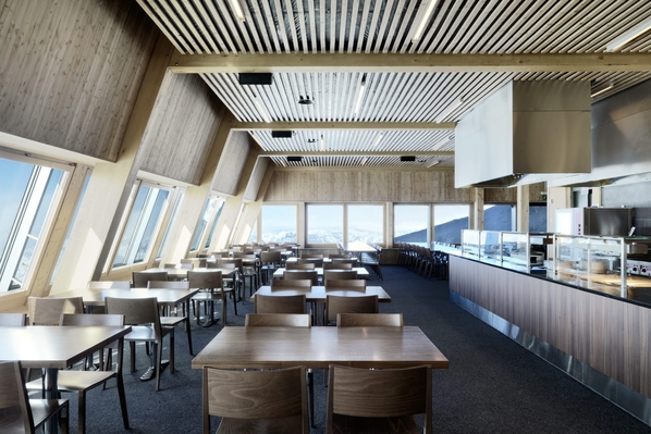 stilvoller Restaurant Innenausbau